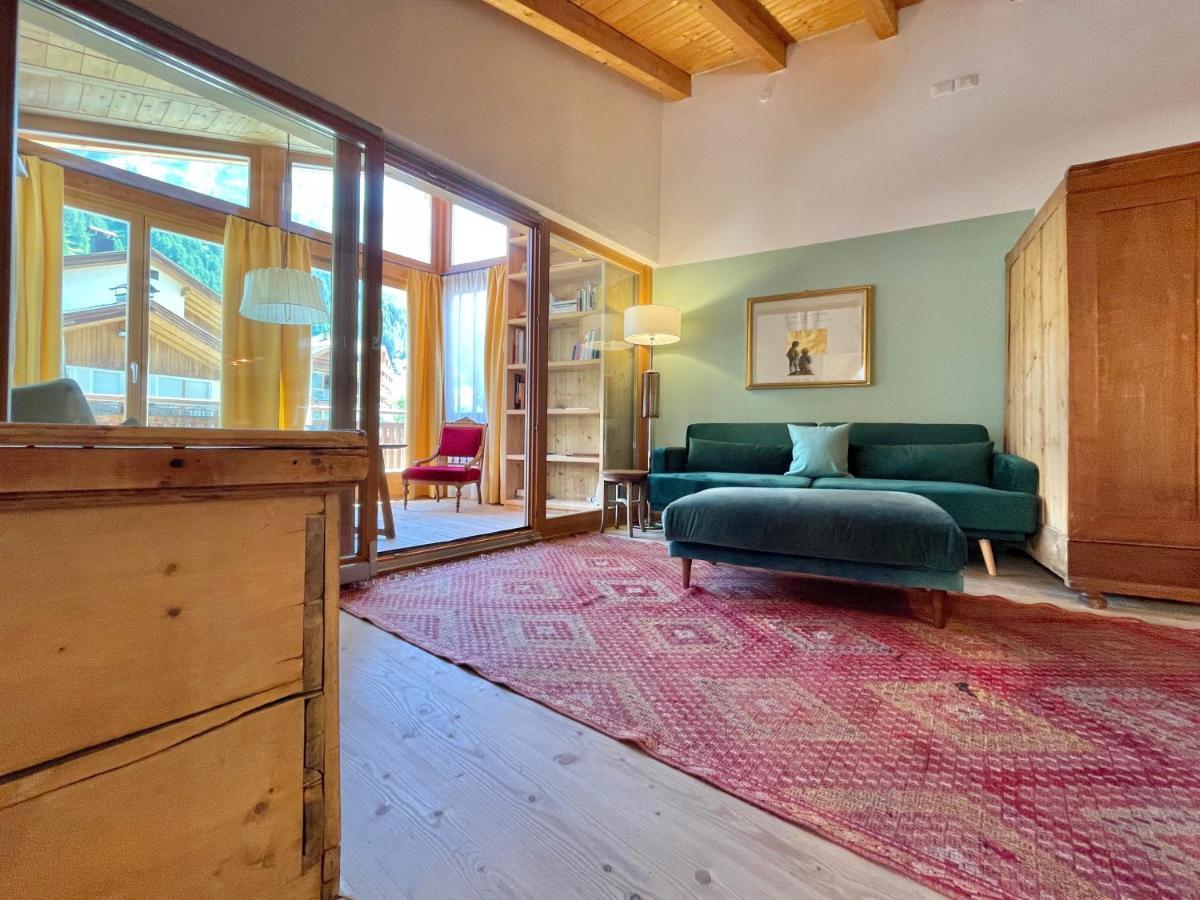Apartments Da La Vedla Flats San Cassiano  Buitenkant foto
